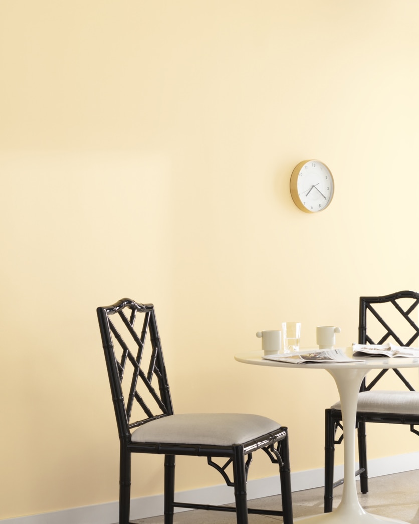Painted wall in Aura 169