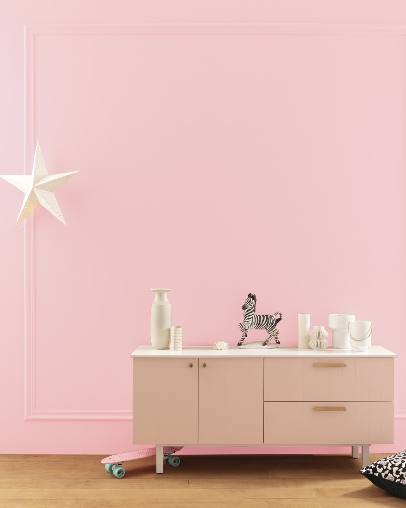 Painted wall in Authentic Pink 2006-60