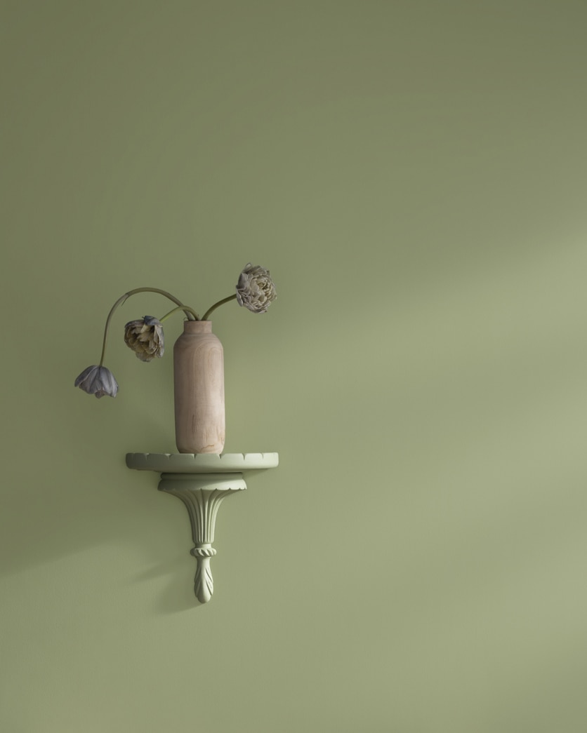 Painted wall in Aventurine AF-445