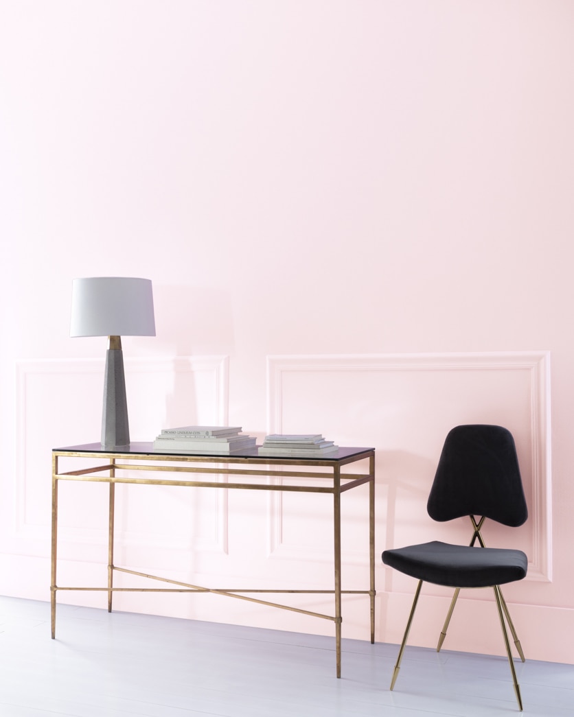 Painted wall in Ballerina Pink 2082-70