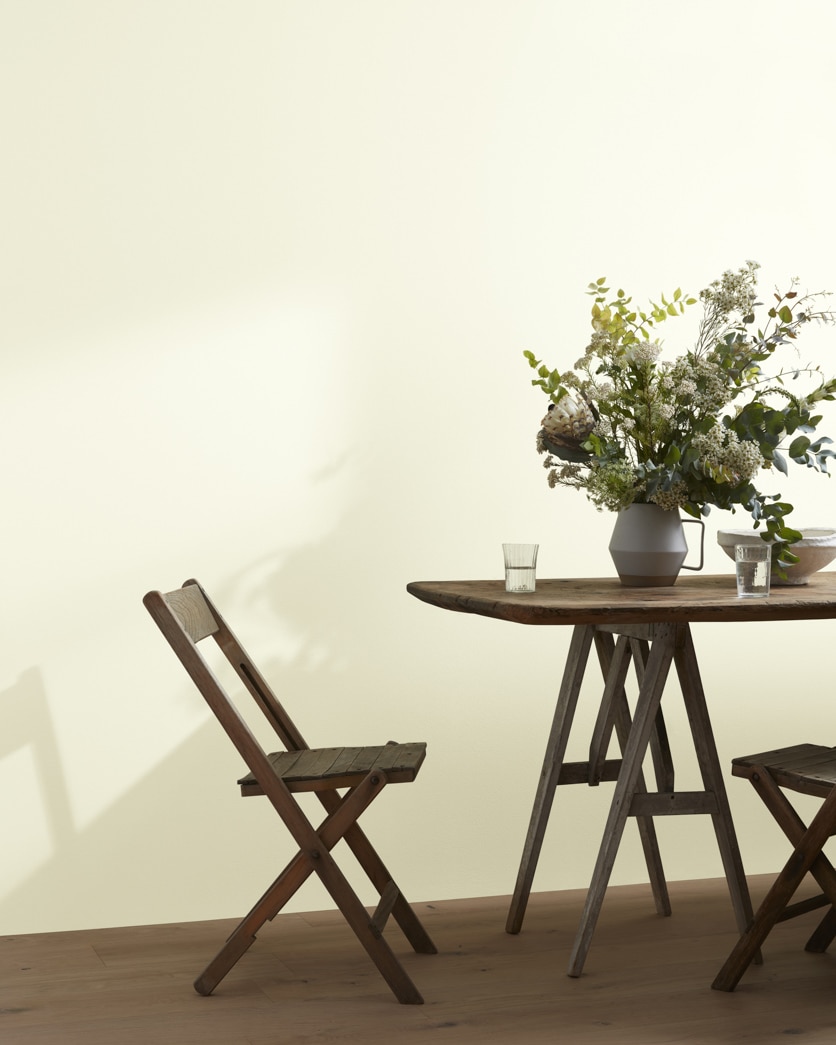 Painted wall in Bavarian Cream 2146-70