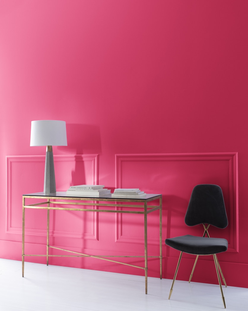 Painted wall in Blushing Red 2079-20