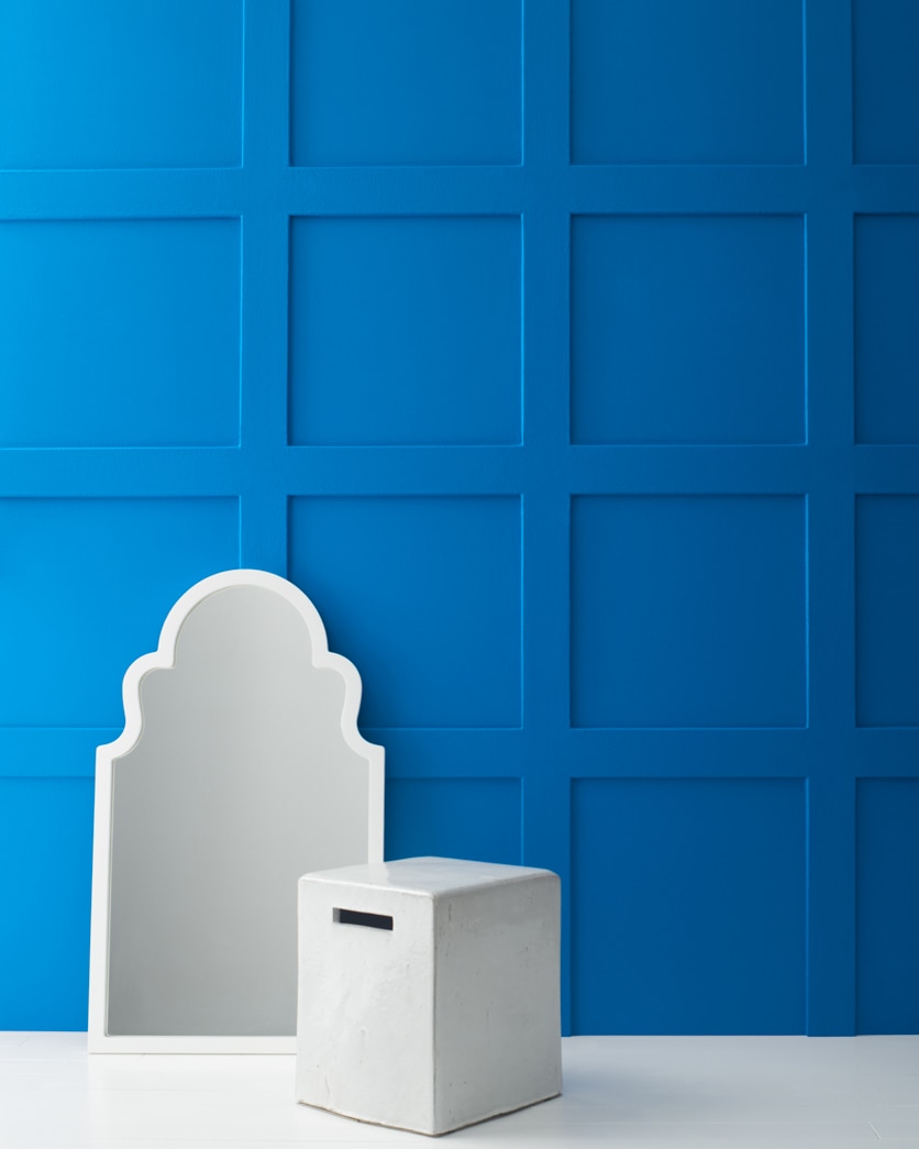 Painted wall in Brilliant Blue 2065-30