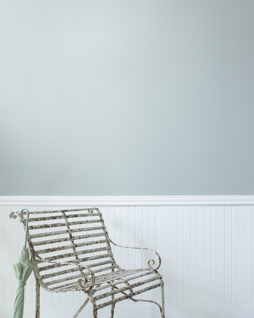 Painted wall in Brittany Blue 1633