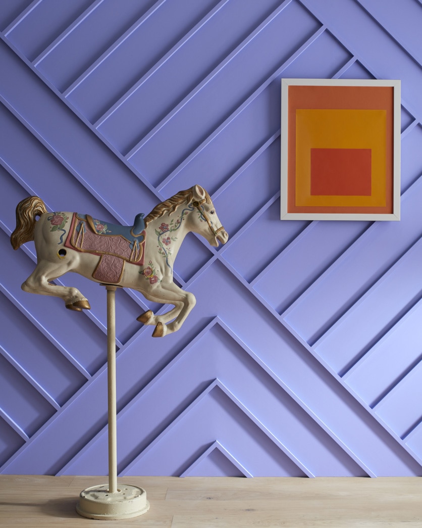 Painted wall in California Lilac 2068-40