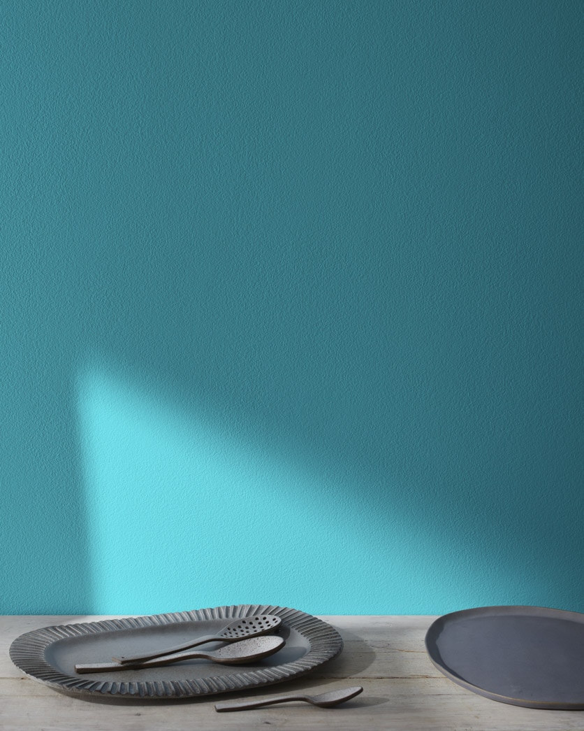 Painted wall in Calypso Blue 727