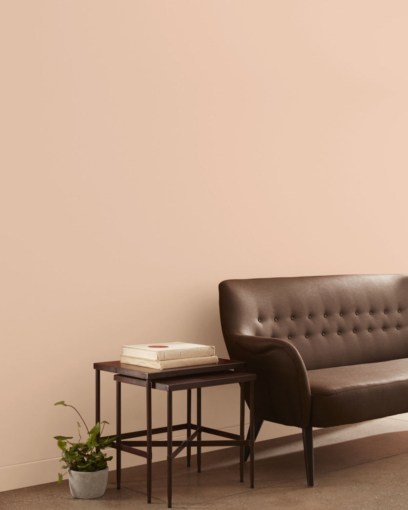 Painted wall in Careless Whispers 1214