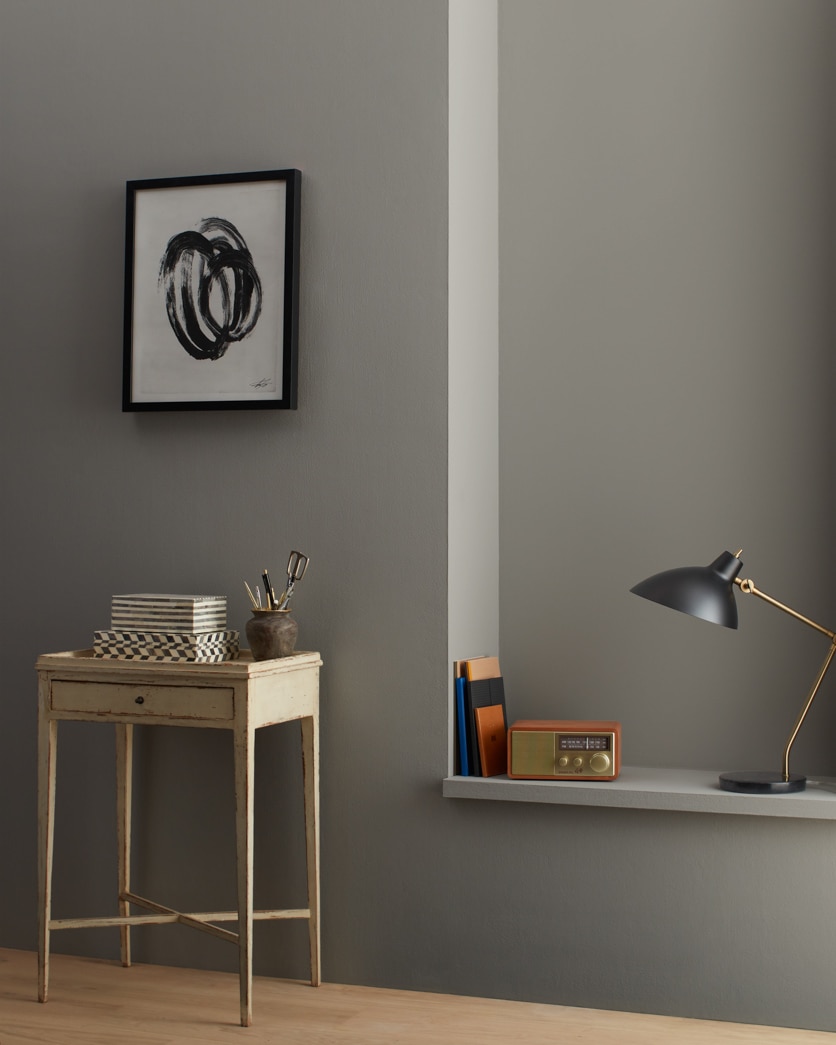 Painted wall in Chelsea Gray HC-168