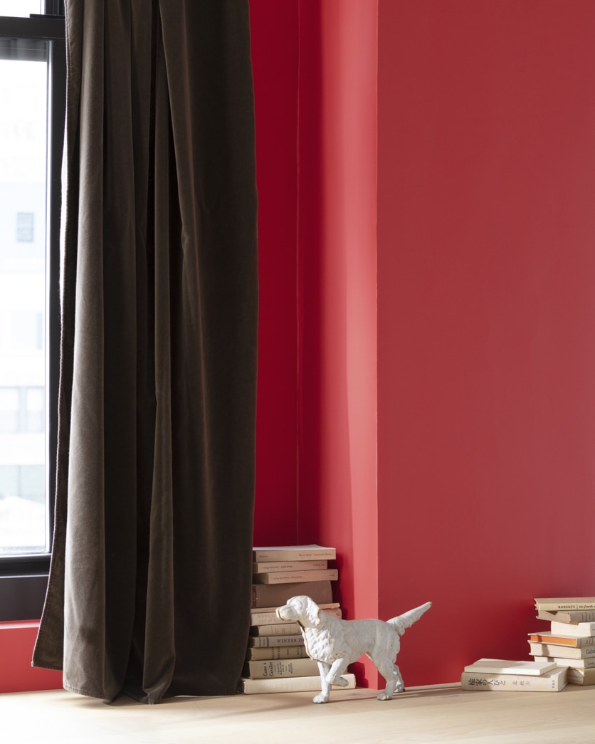 Painted wall in Currant Red 1323