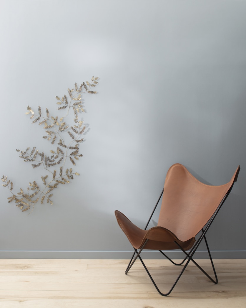 Painted wall in Early Frost CSP-590