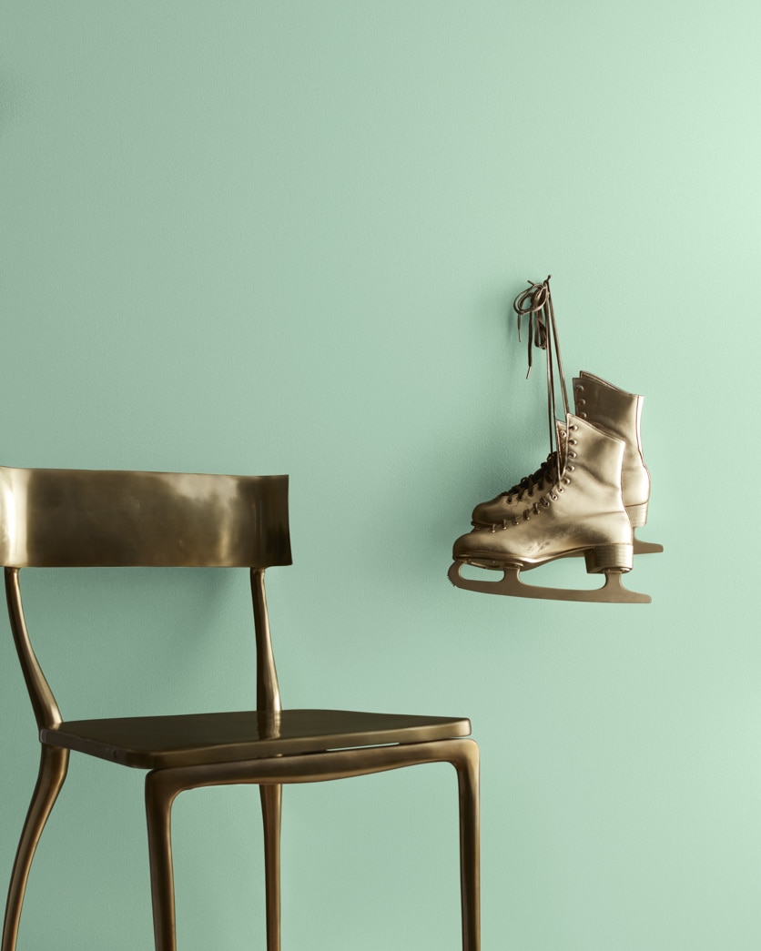 Painted wall in Etched Glass 626