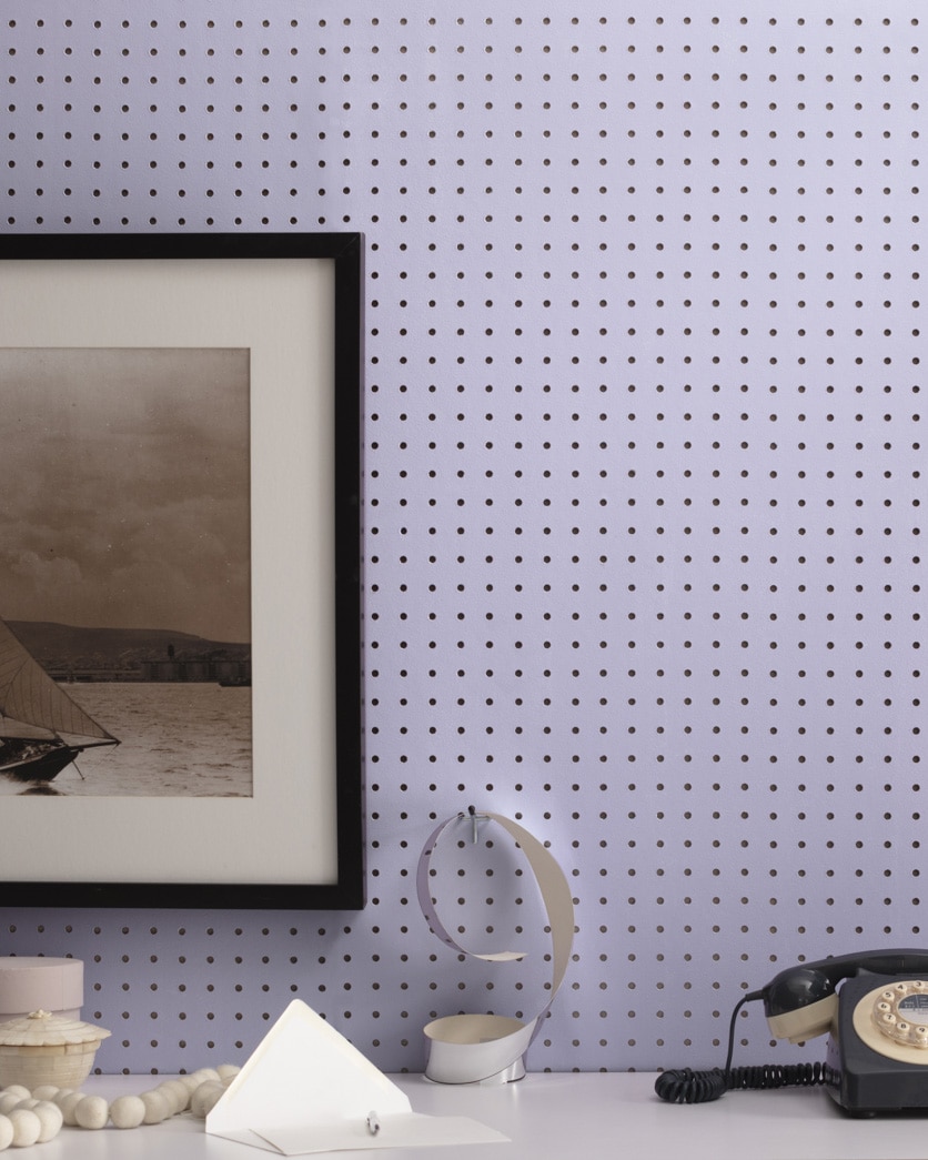 Painted wall in French Lilac 1403