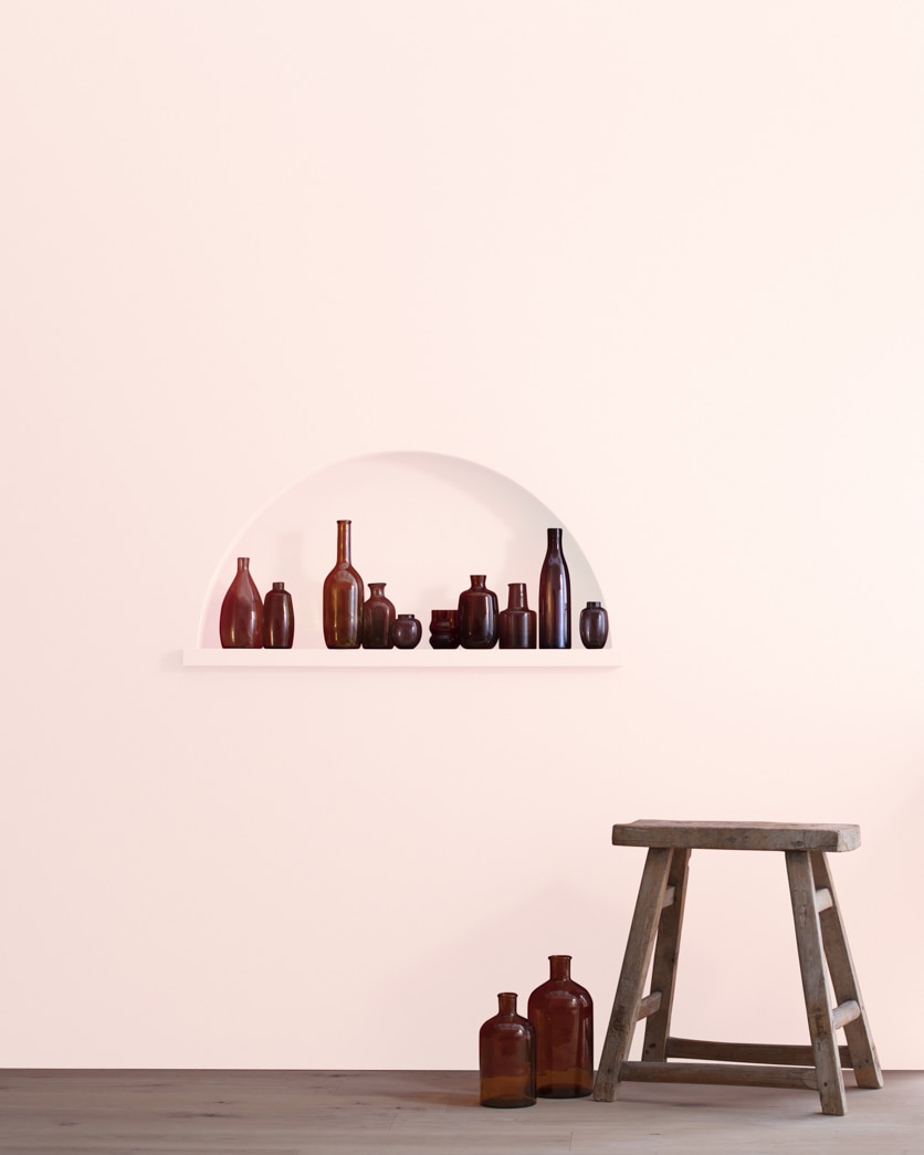 Painted wall in Frosty Pink 2010-70