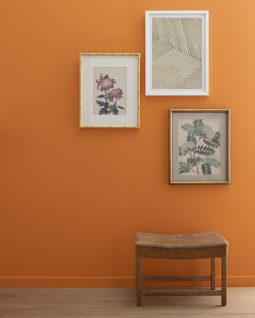Painted wall in Gold Rush 2166-10