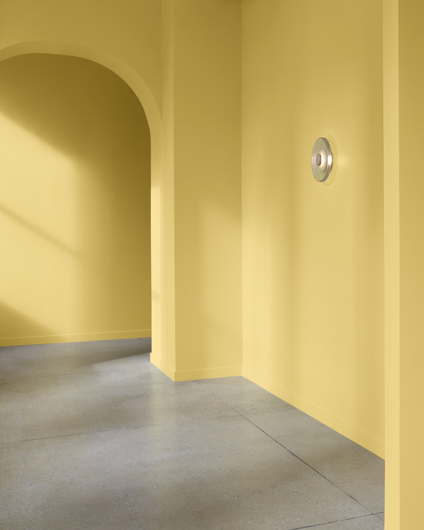 Painted wall in Golden Thread CSP-920