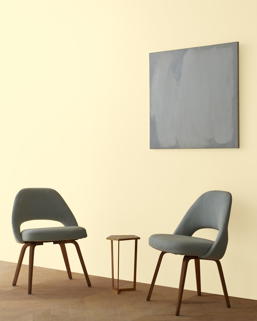 Painted wall in Goldtone 176