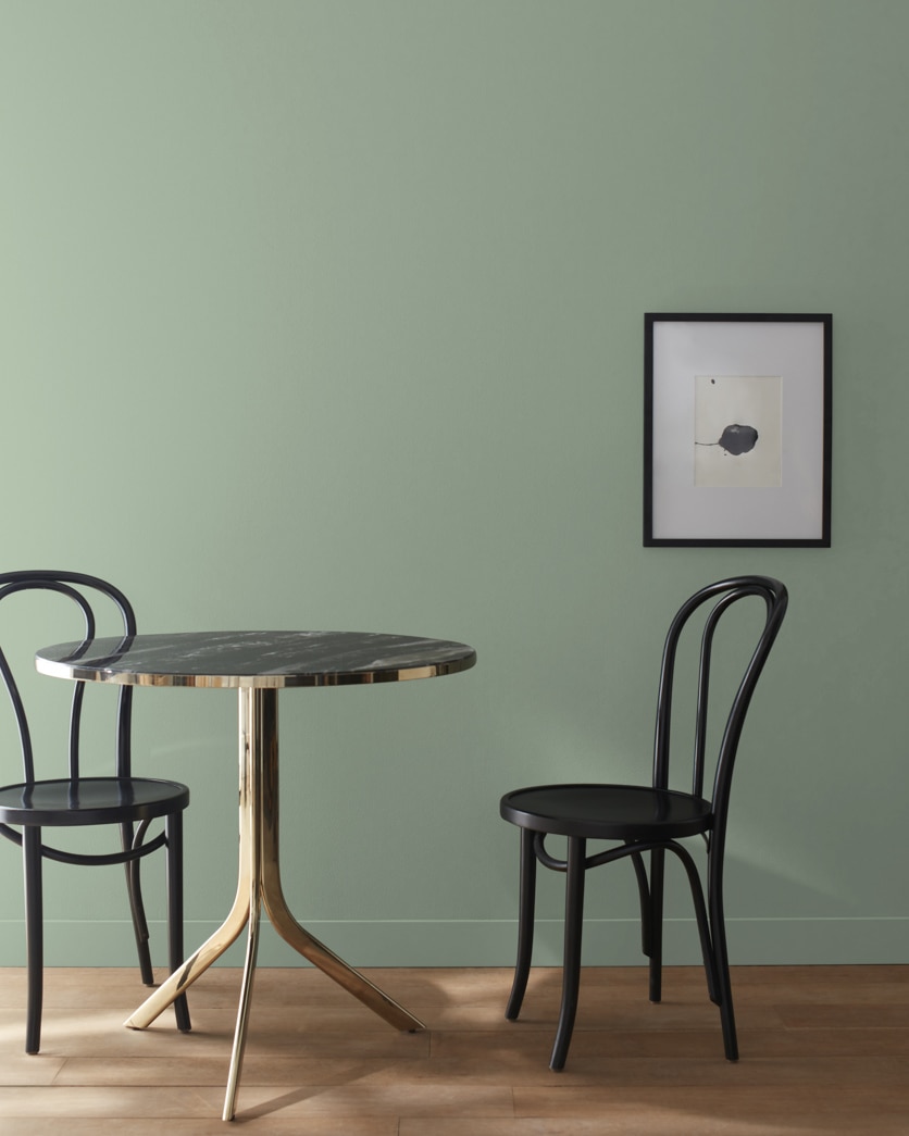 Painted wall in Herb Bouquet 460