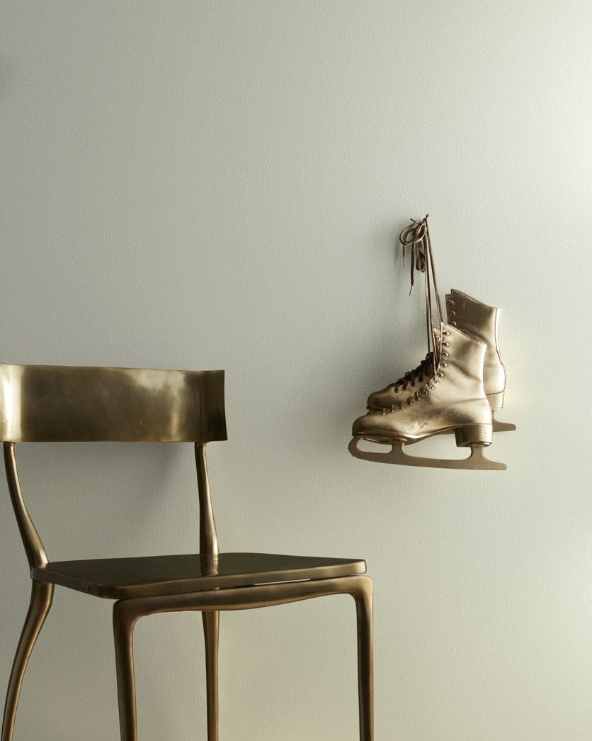 Painted wall in Horizon Gray 2141-50