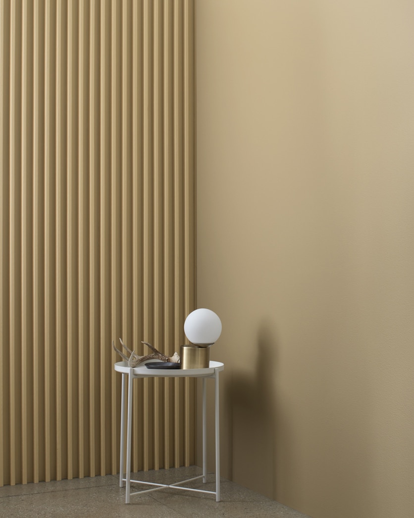 Painted wall in Huntington Beige HC-21