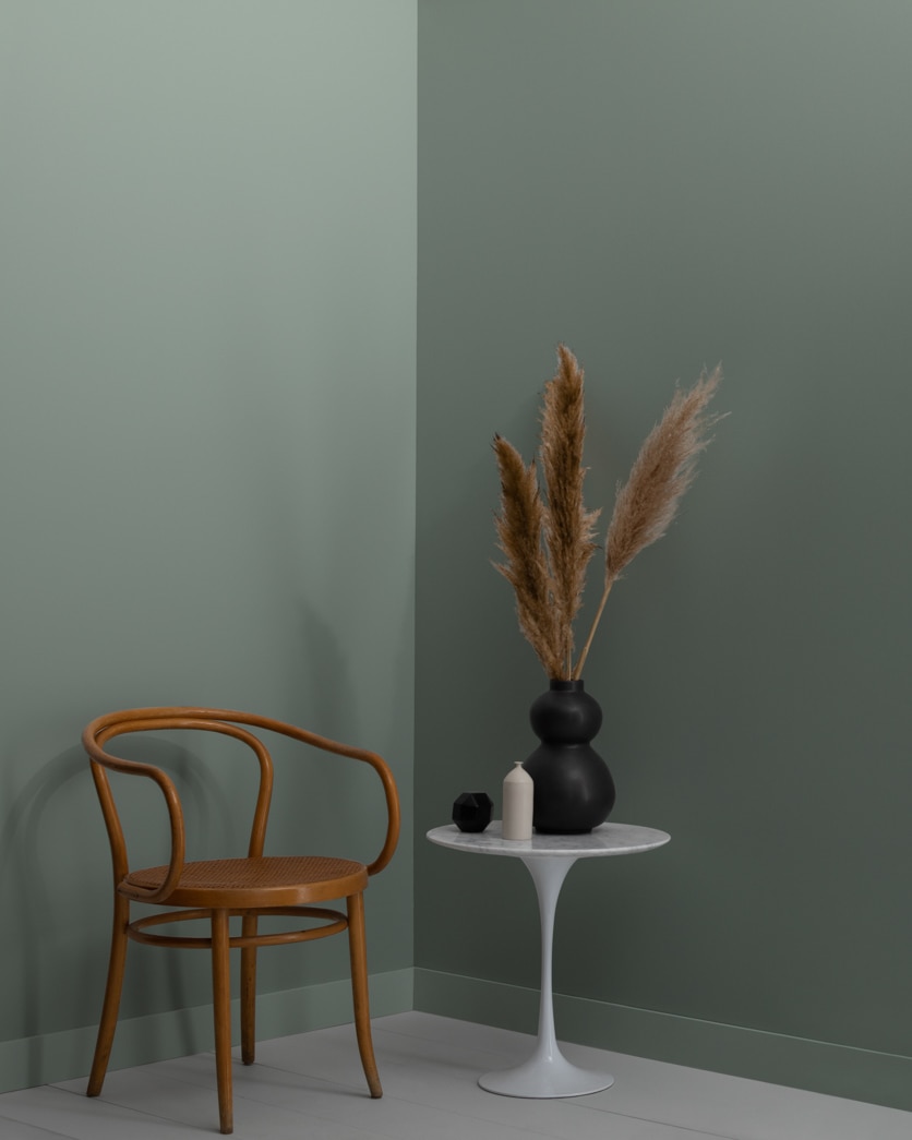 Painted wall in Intrigue 1580