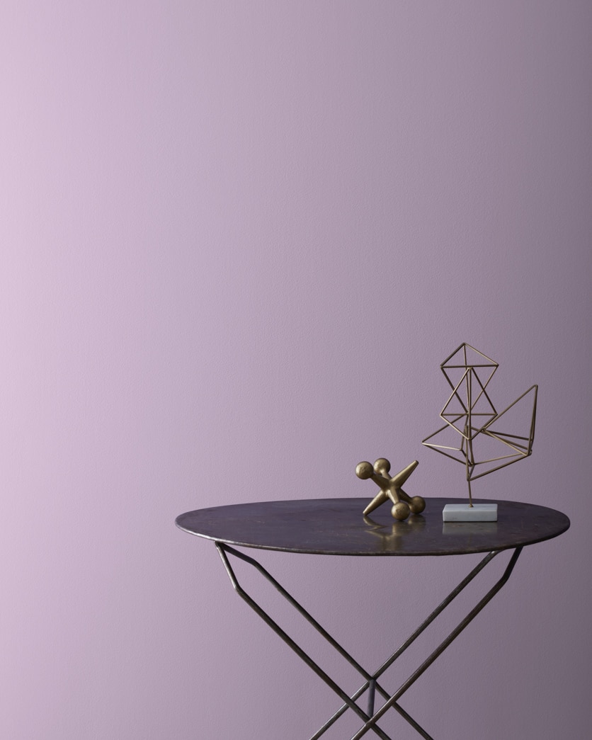 Painted wall in Iris Bliss 1383
