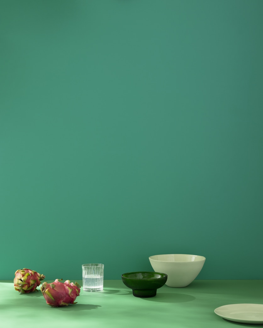 Painted wall in Juniper Green 601