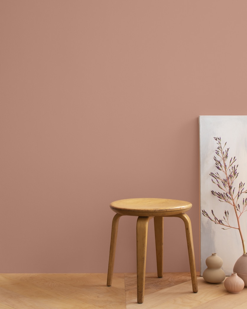 Painted wall in Lake House 1175