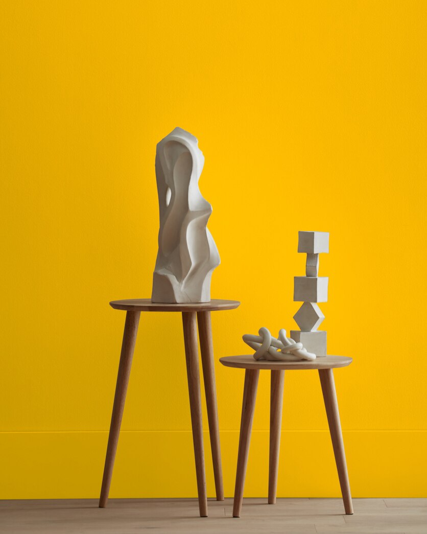 Painted wall in Lemon Shine 2020-20
