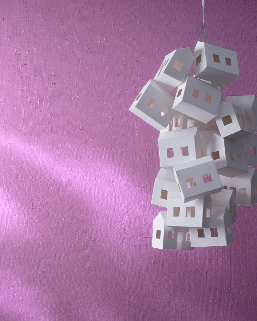 Painted wall in Lilac Pink 2074-40