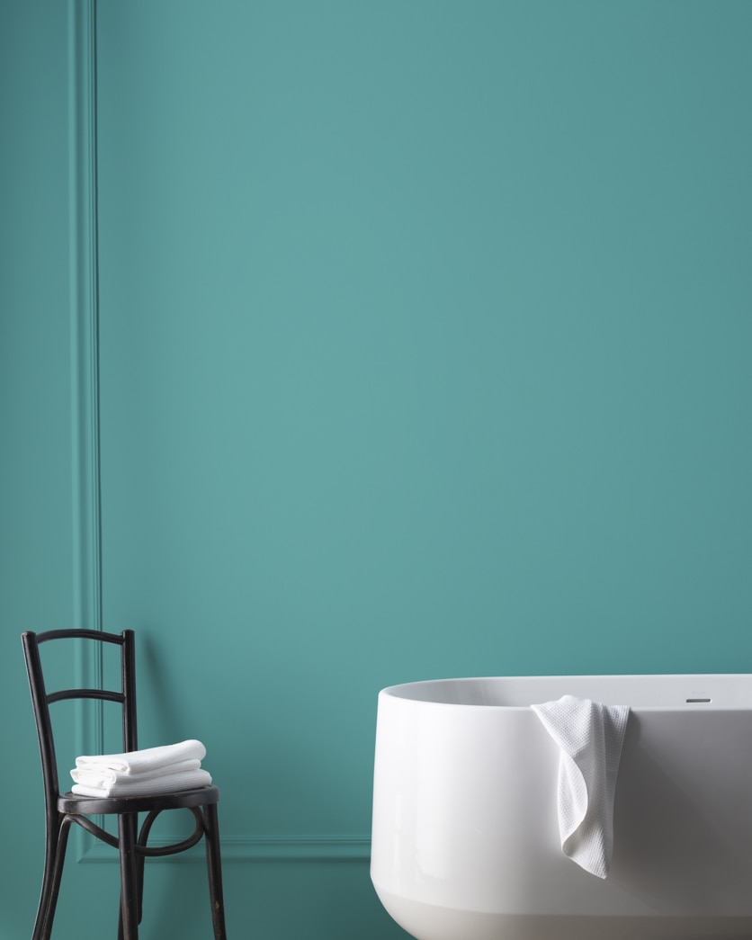 Painted wall in Majestic Blue 2051-40