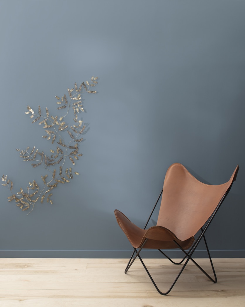 Painted wall in Mineral Alloy 1622