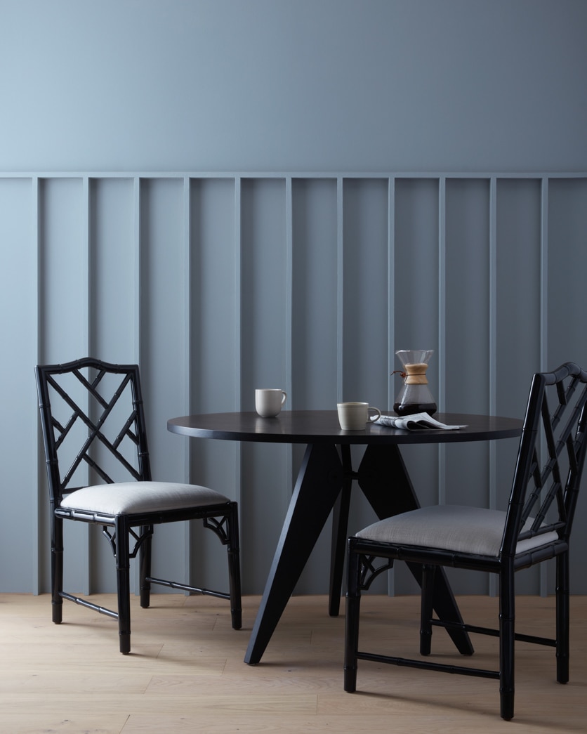Painted wall in Oxford Gray 2128-40