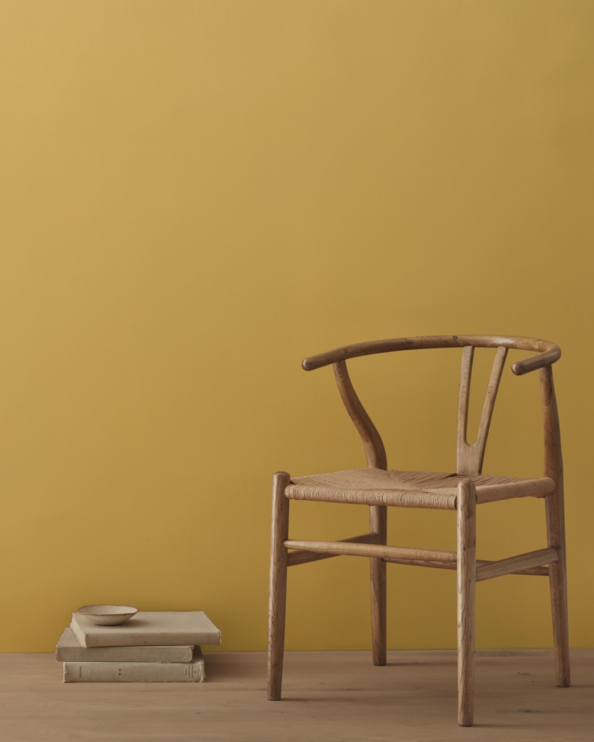 Painted wall in Palace Ochre CW-425