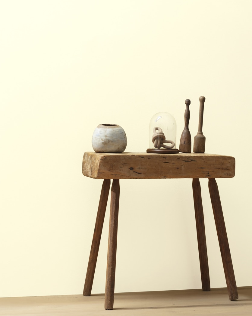 Painted wall in Pale Straw 2021-70
