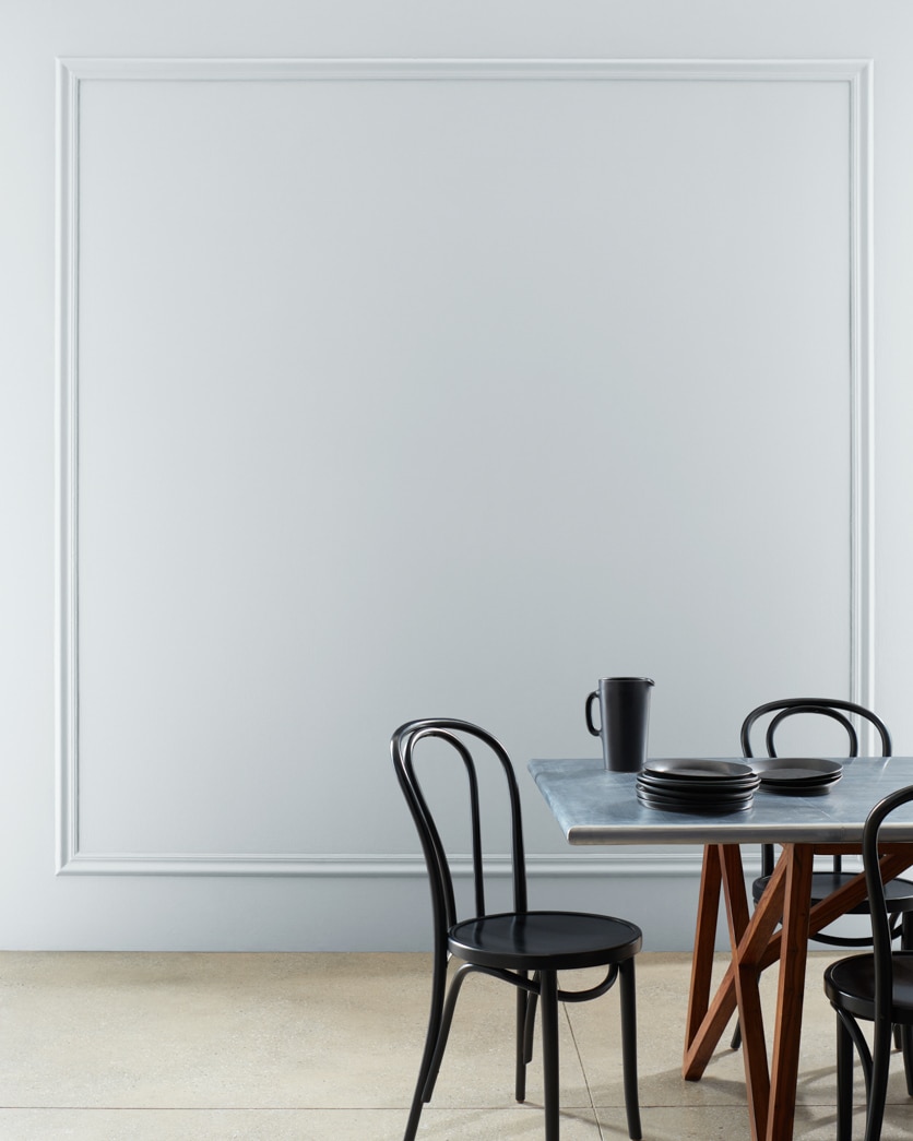 Painted wall in Porringer Gray 2121-40