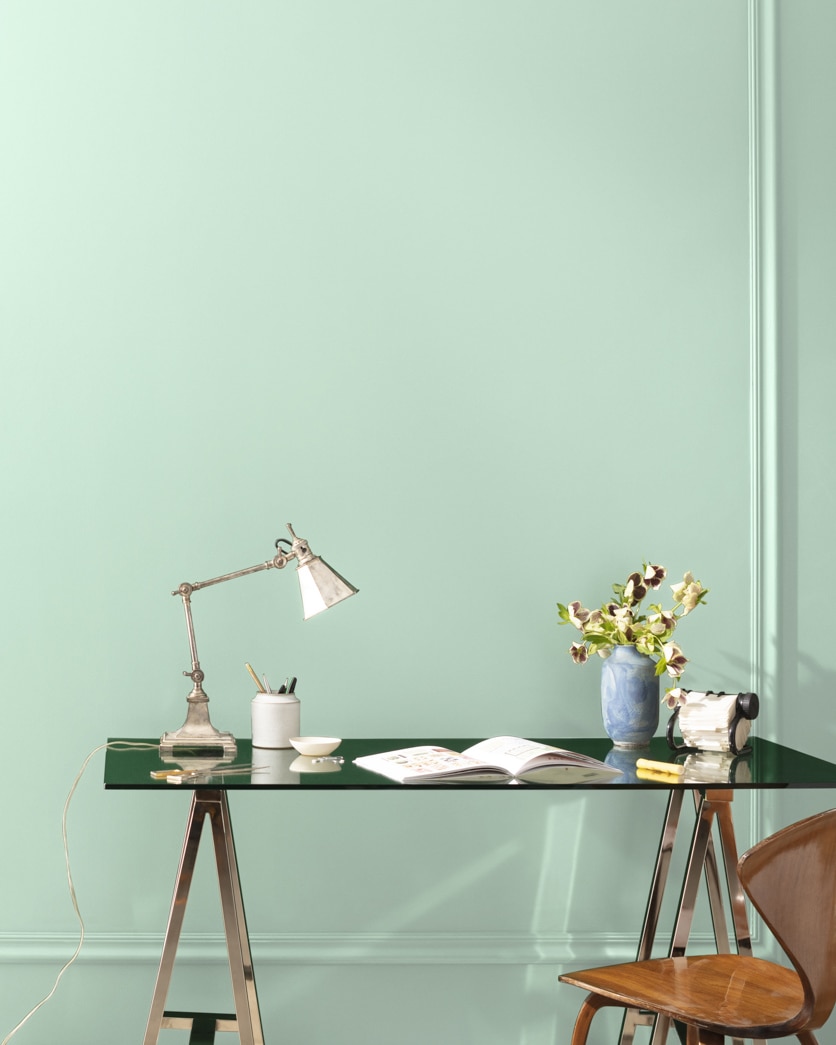 Painted wall in Pure Essence 638