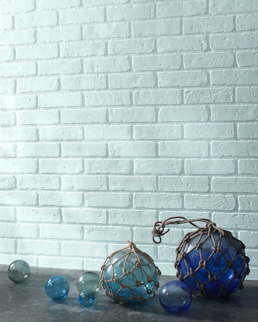 Painted wall in Quiet Pond 2052-70