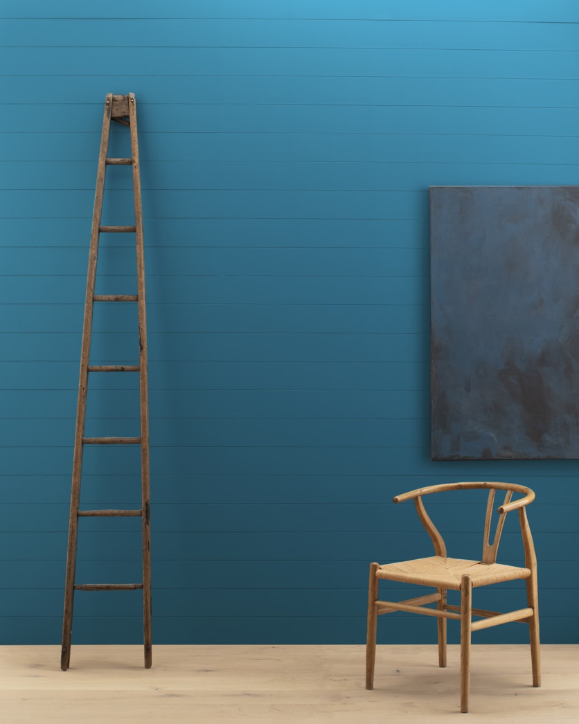 Painted wall in Randolph Blue CW-615