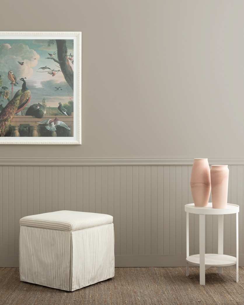 Painted wall in Rockport Gray HC-105