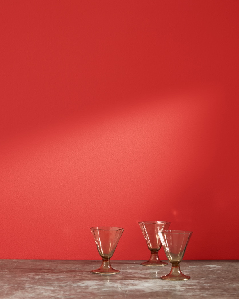 Painted wall in Ruby Red 2001-10