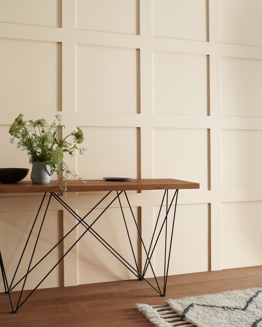 Painted wall in Sail Cloth OC-142