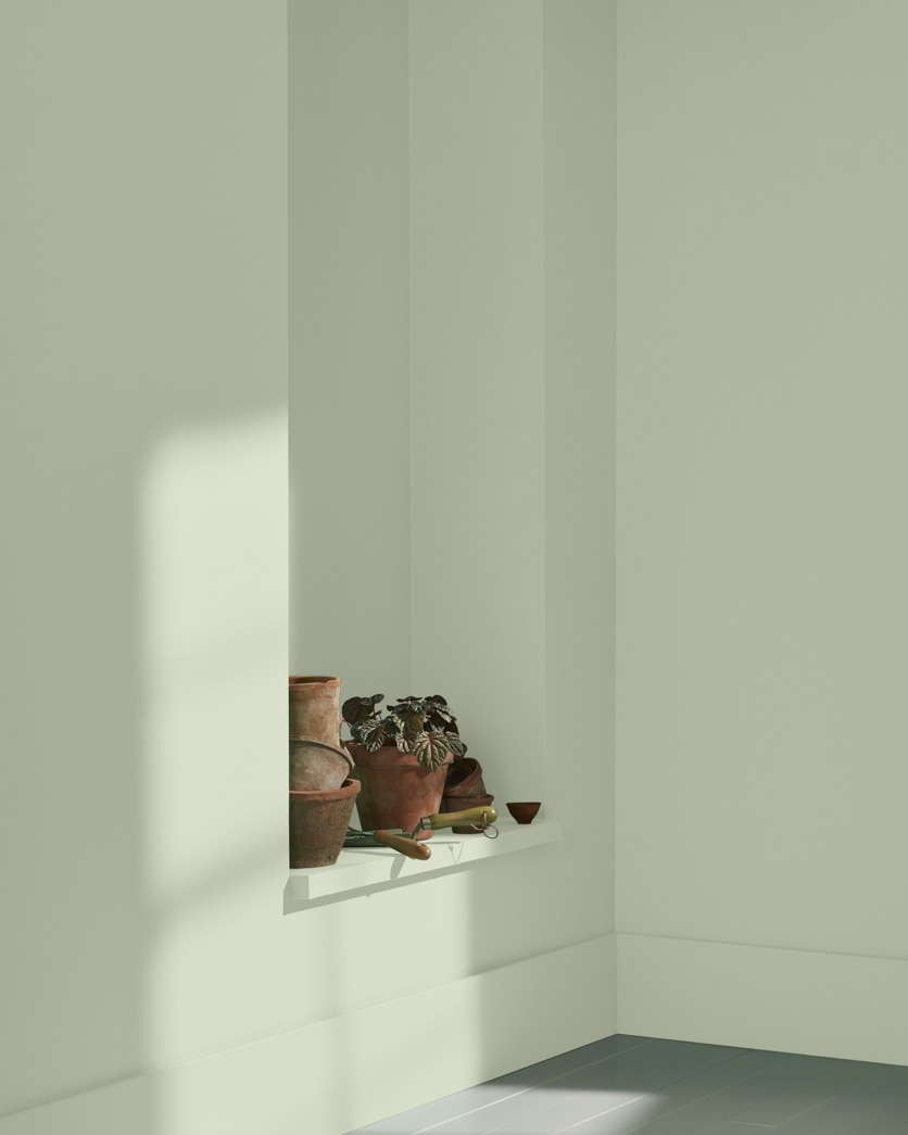 Painted wall in Saybrook Sage HC-114