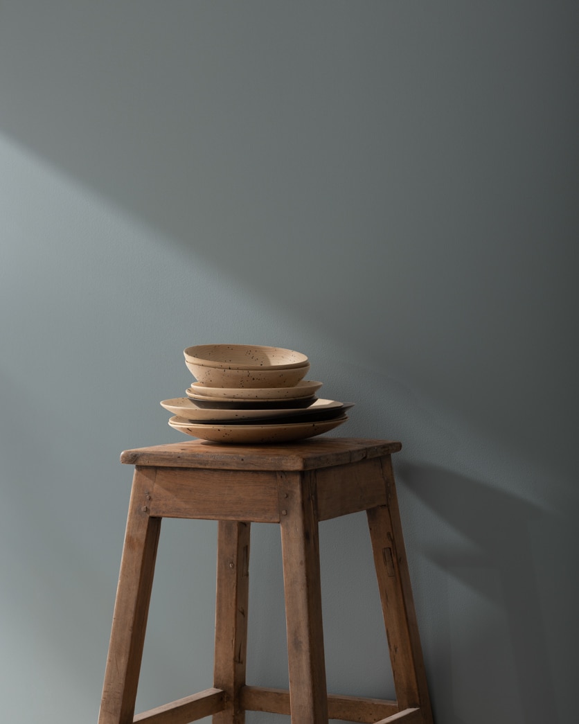 Painted wall in Shaker Gray 1594