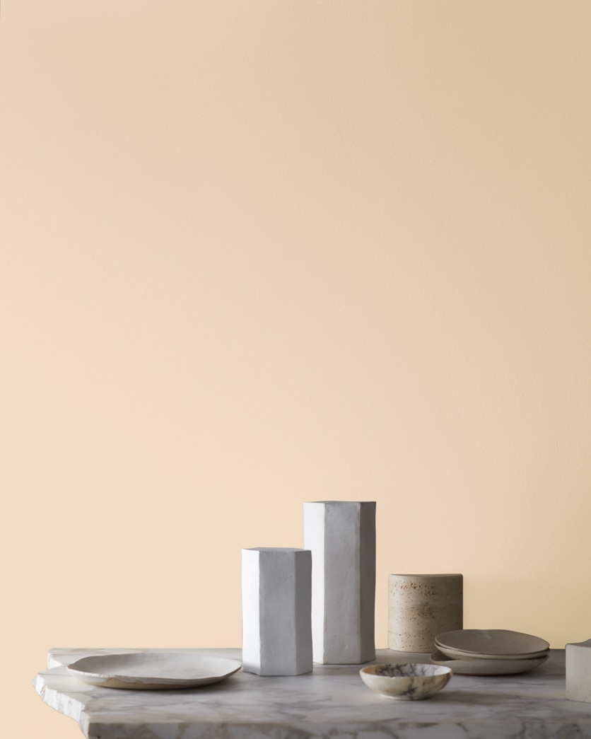 Painted wall in Sheraton Beige HC-57