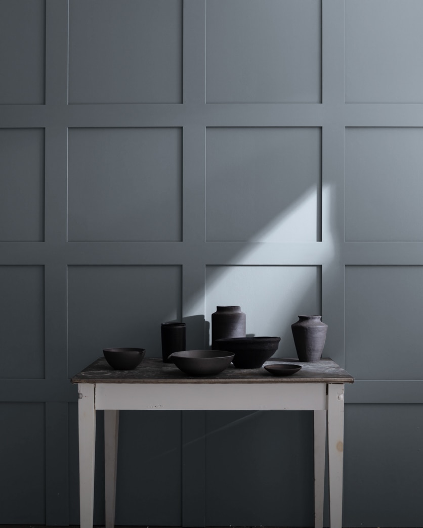 Painted wall in Smoke Gray 2120-40