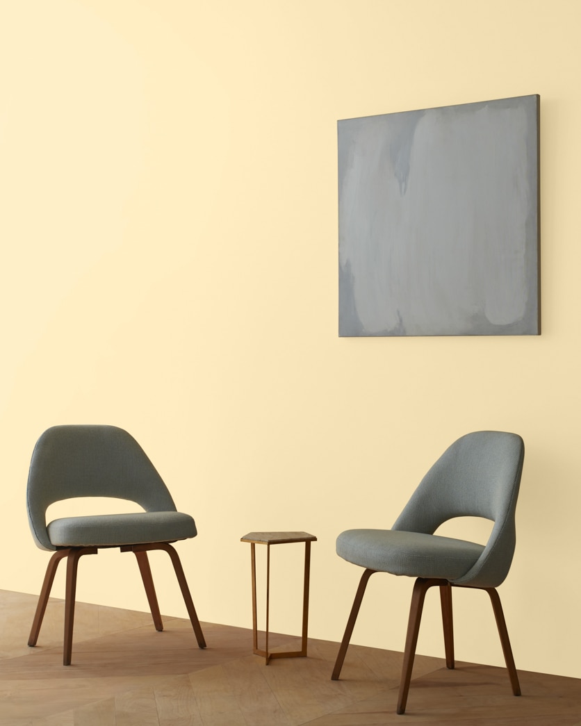 Painted wall in Soleil AF-330