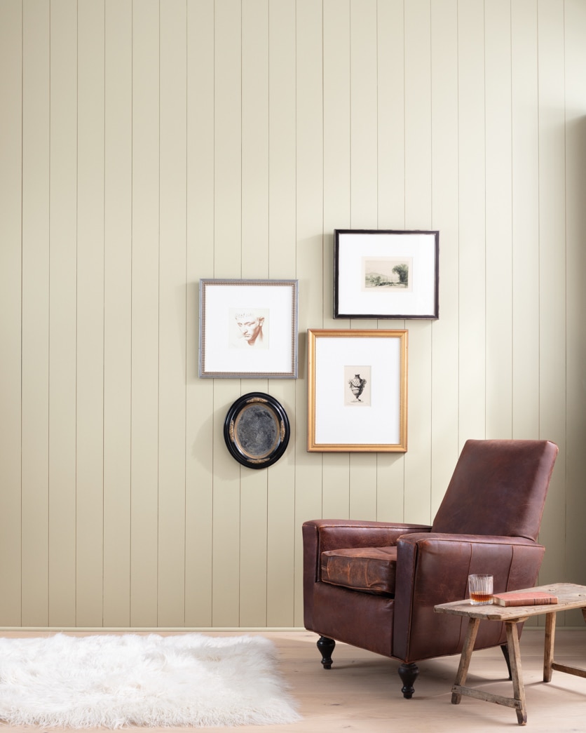 Painted wall in Tapestry Beige 975