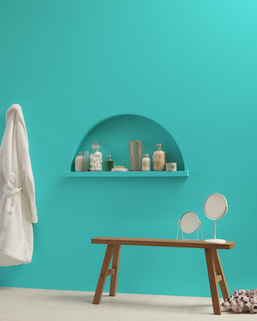 Painted wall in Teal Tone 663