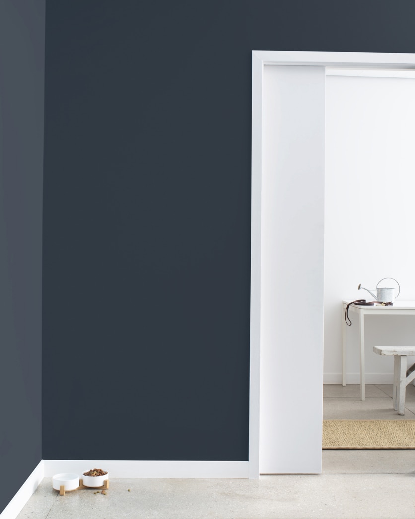 Painted wall in Three-Piece-Suit 2062-10