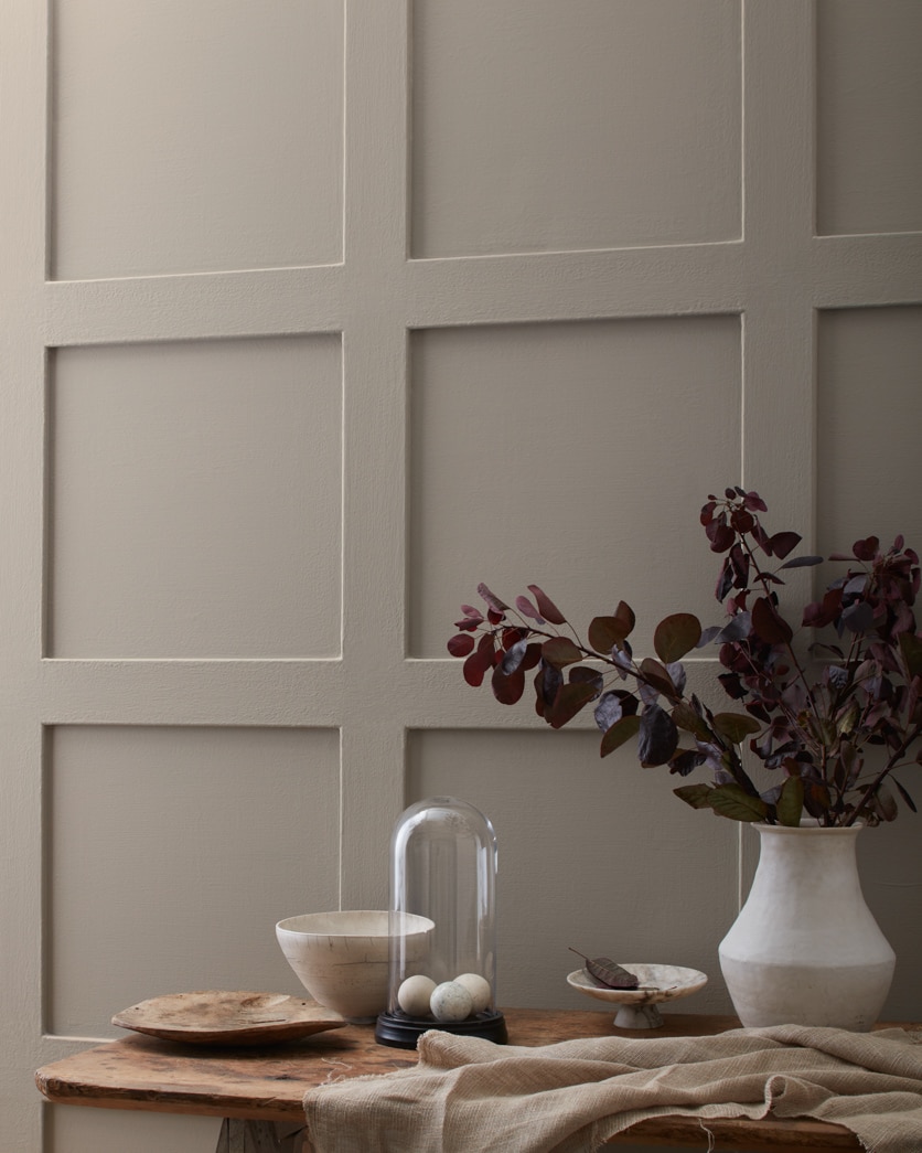 Painted wall in Tweed Coat CSP-85